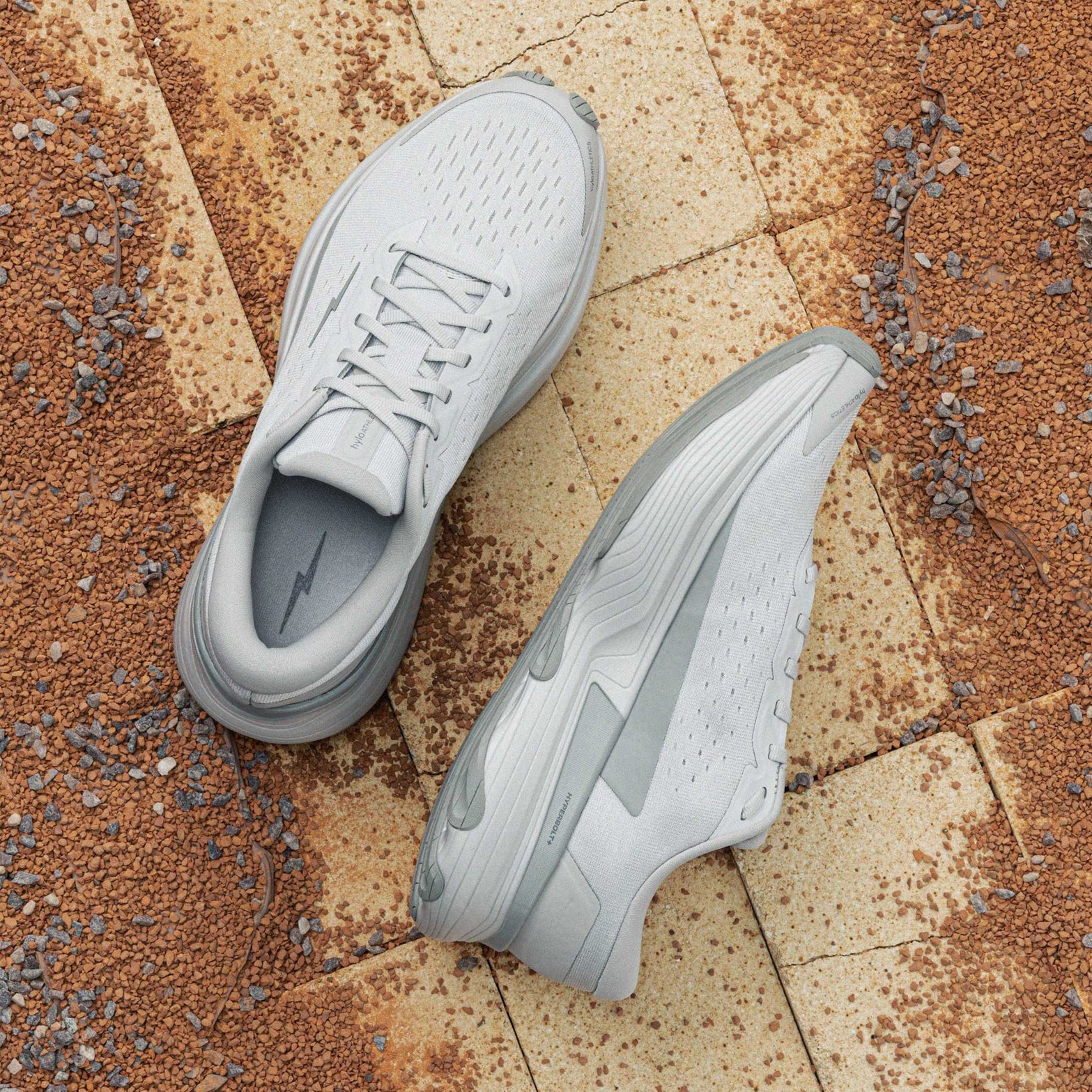 Axis Running Shoes Stone - Image 3