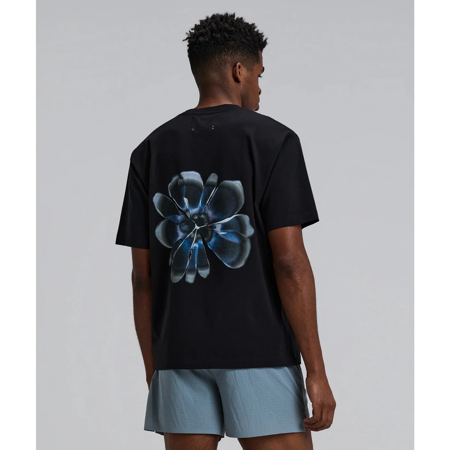 Cotton Tee Blot Bleed Floral - Image 3