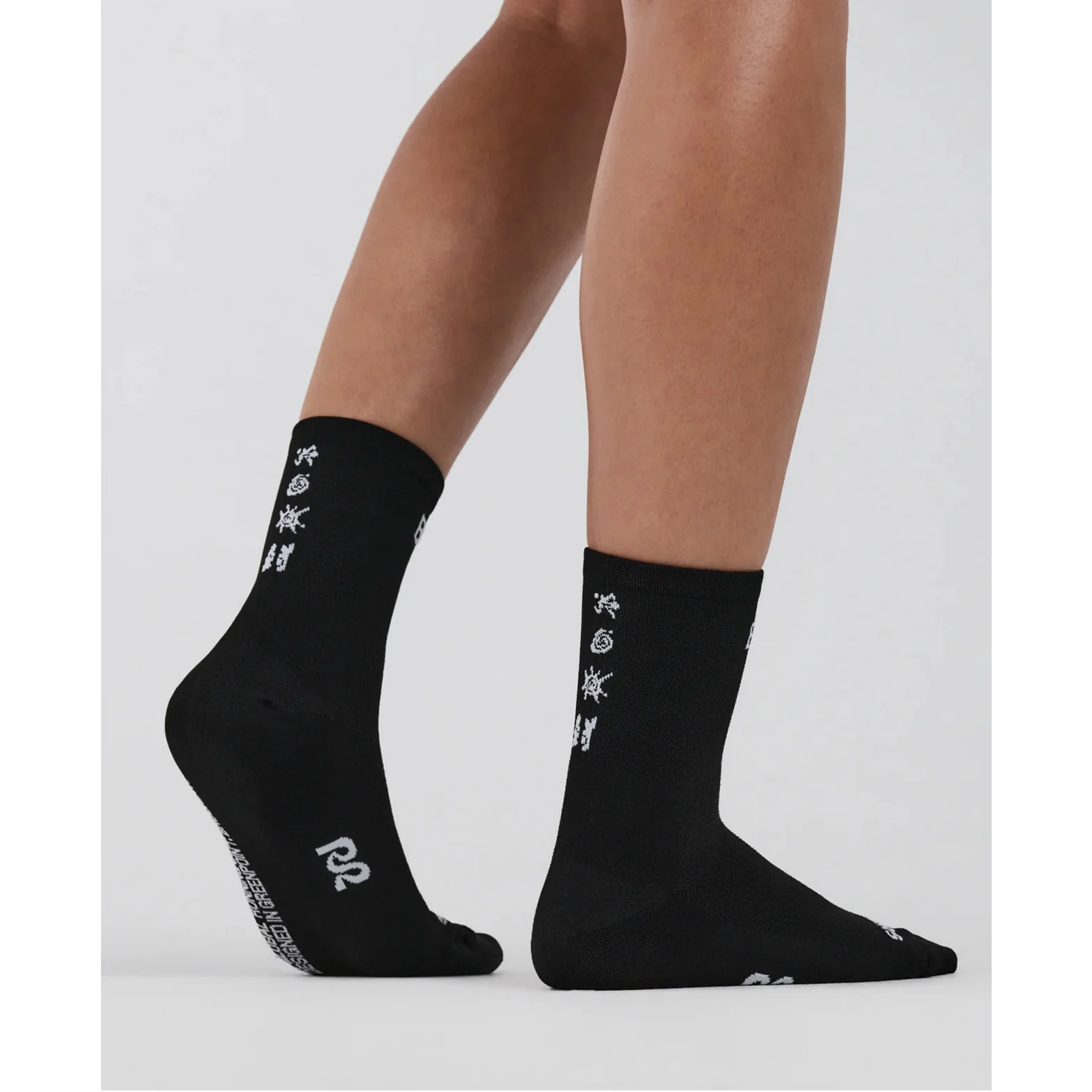 Lite Run Spring Motif 2 Pack Quarter Socks Black / White - Image 2