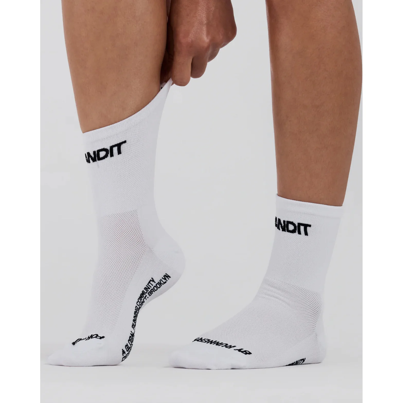 Lite Run Spring Motif 2 Pack Quarter Socks White / Black - Image 2