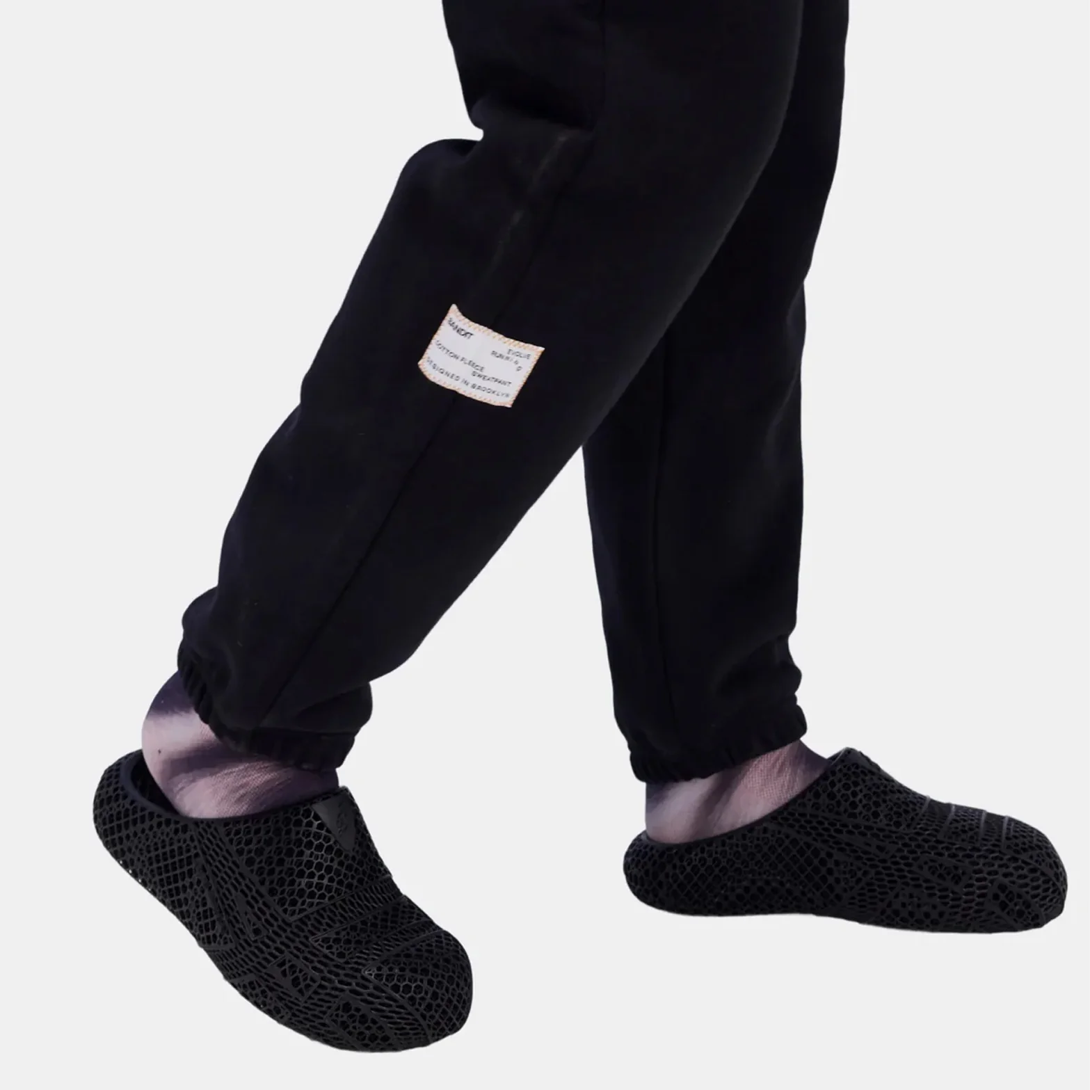 Classic Chiller Sweatpant Black - Image 3