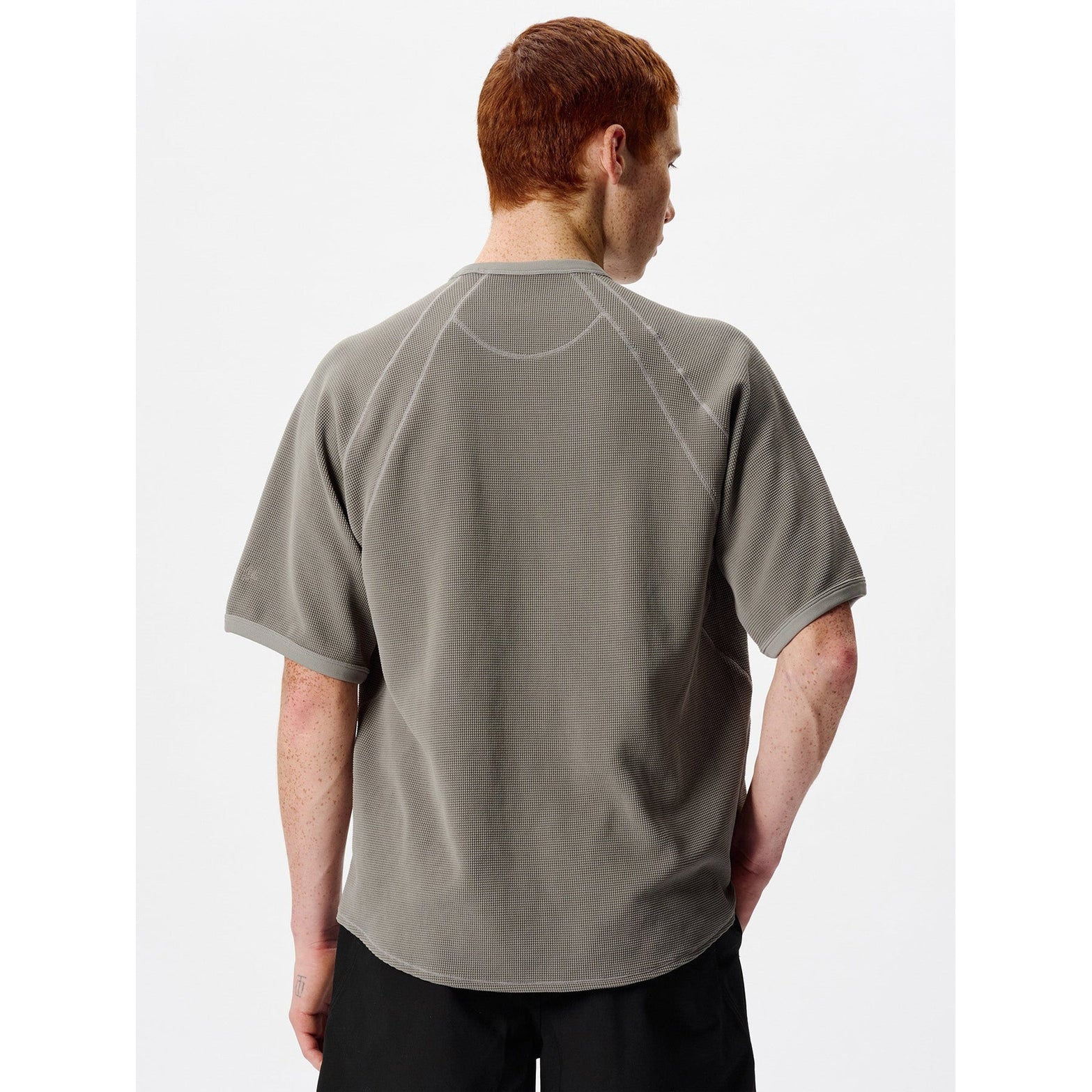 Men's Mesh WF Actinoid Tee Arid Beige - Image 4