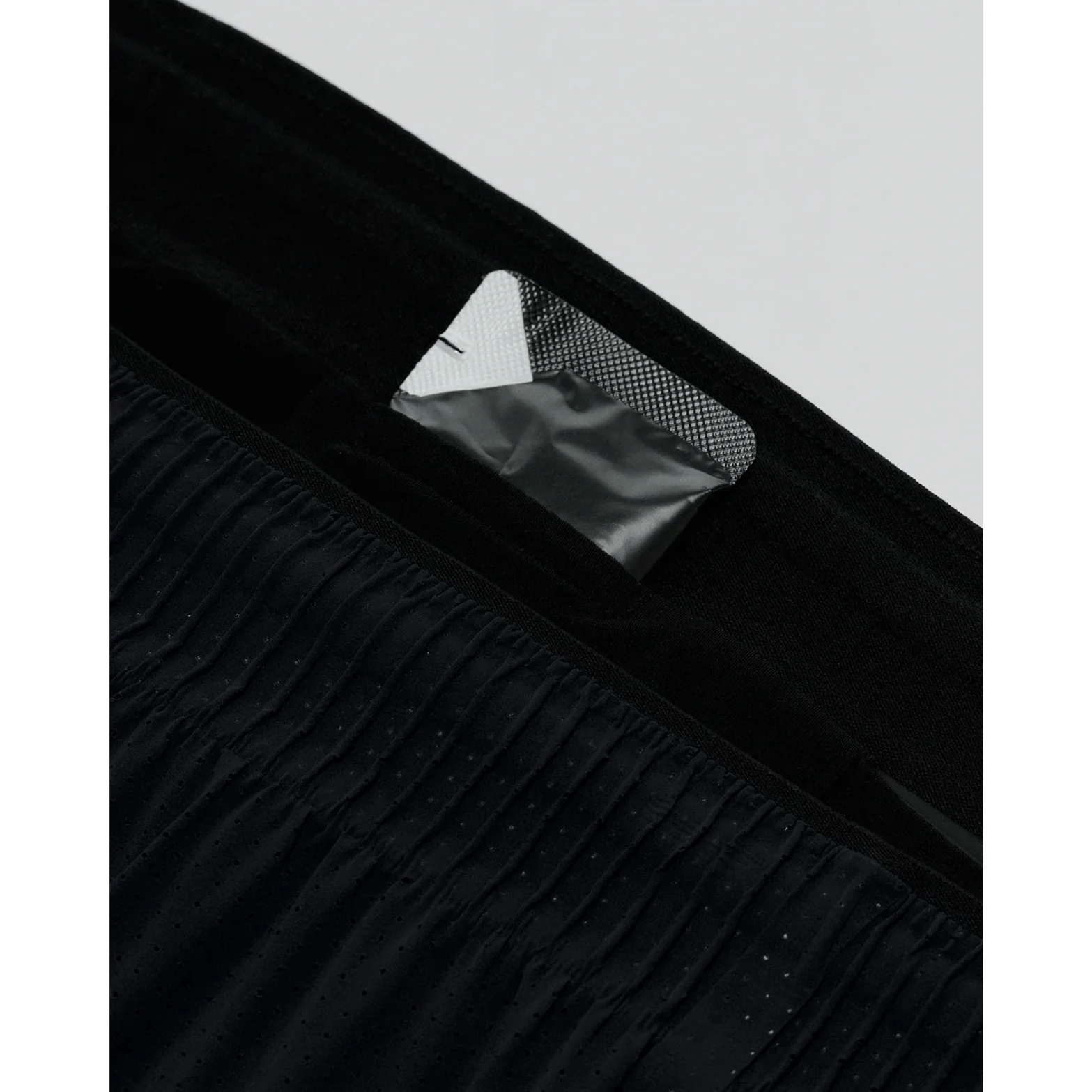 Men's Vento Next Gen 3 Inch Split Short Black - Image 4