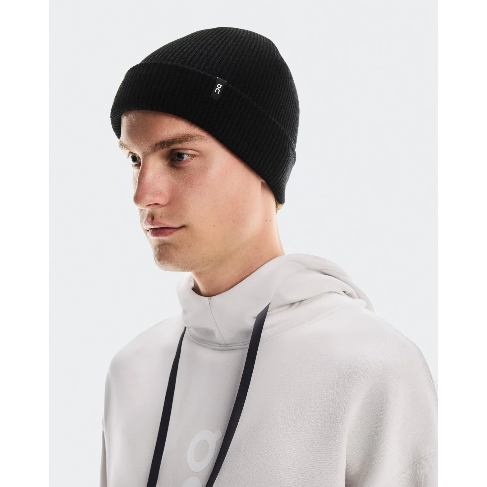 Merino Beanie Black - Image 3
