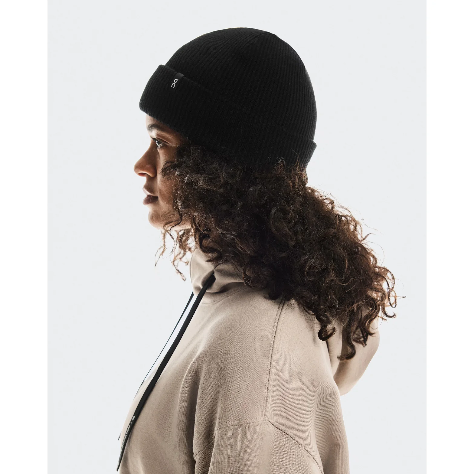 Merino Beanie Black - Image 4