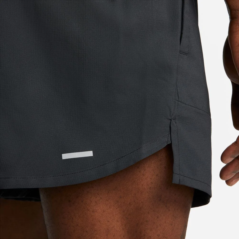 Nike Men's Dri-FIT Stride 5 Inch Shorts Black / Black - Image 4
