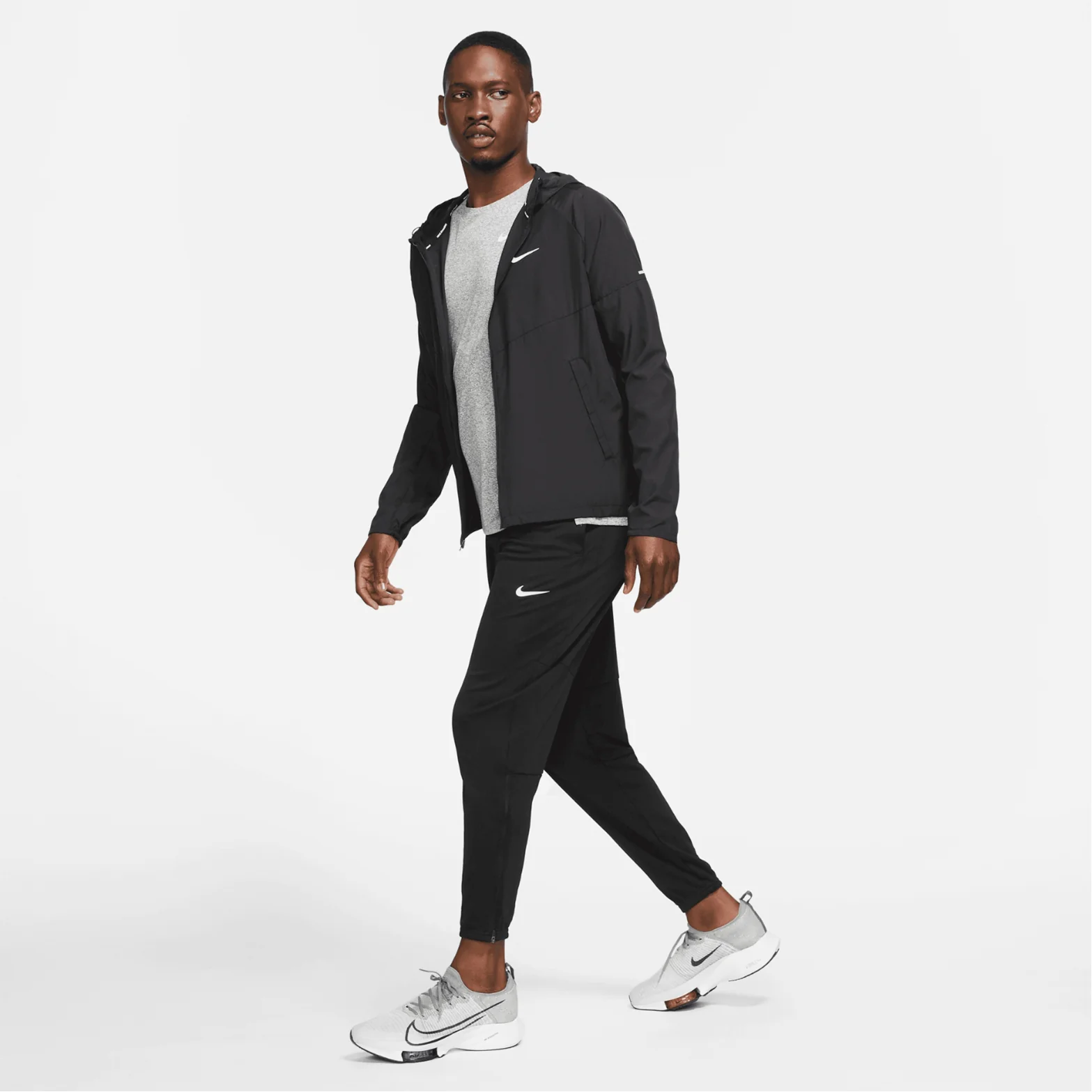 Men's Miler Repel Running Jacket Black / Black - Image 7