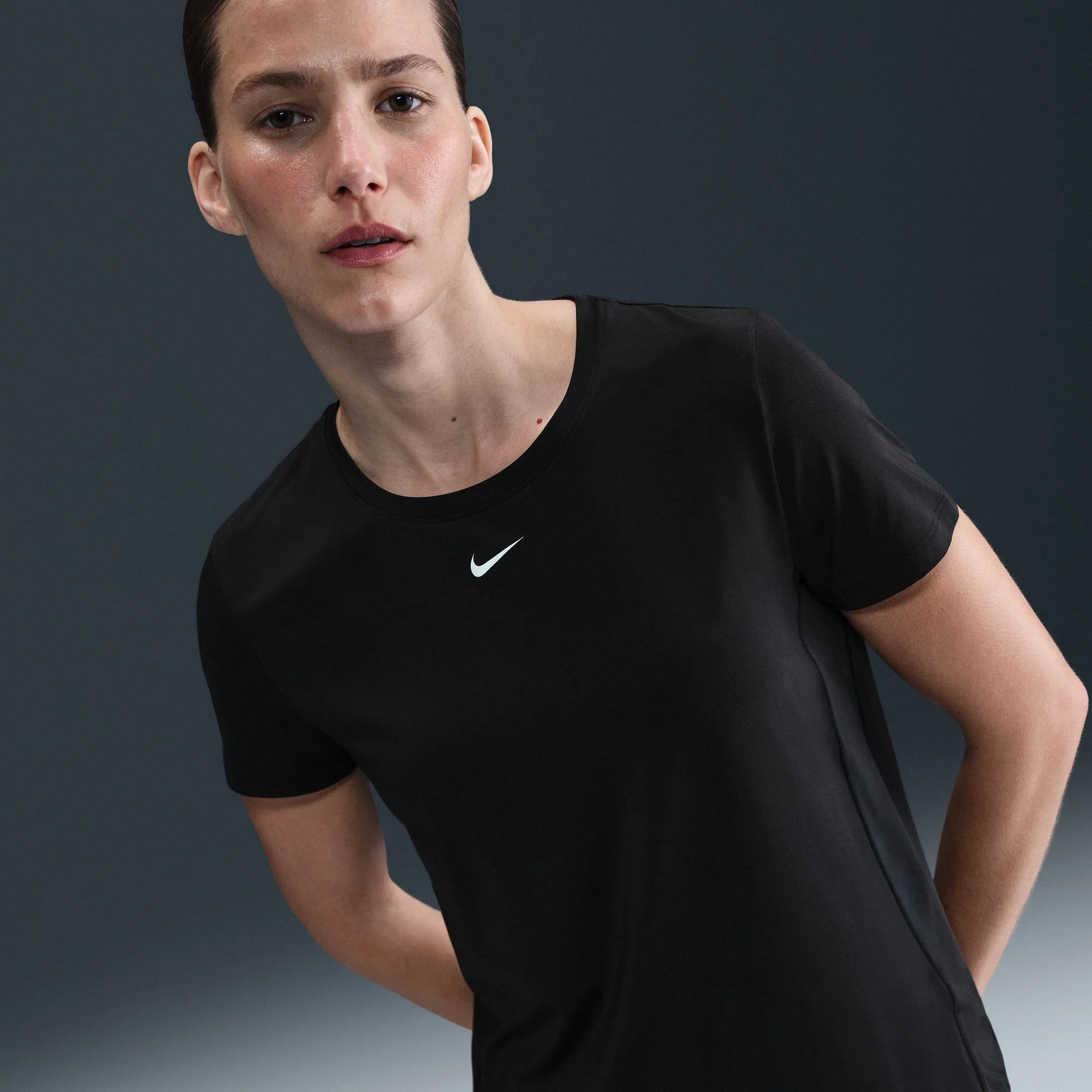 Women's One Dri-FIT Classic Tee Black / White - Image 4
