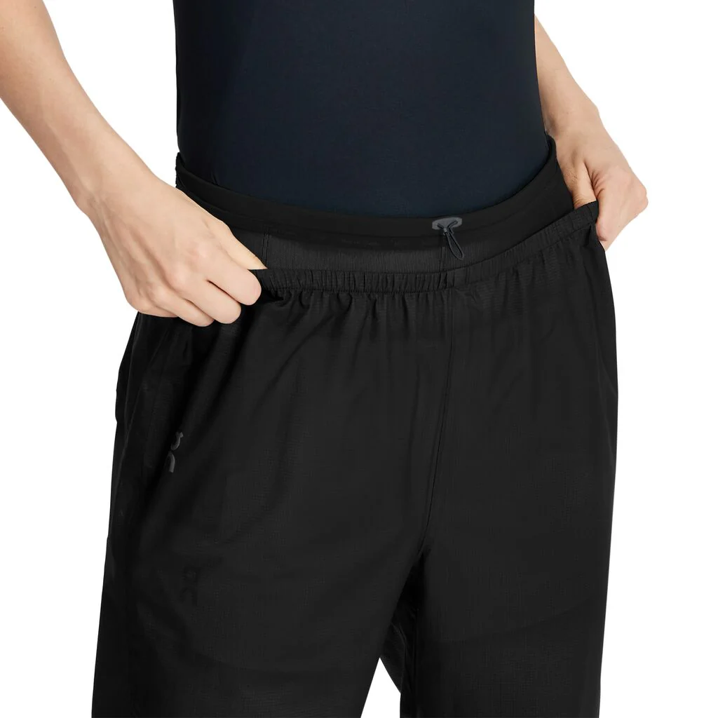 On Women's Ultra Pants Black - Image 5