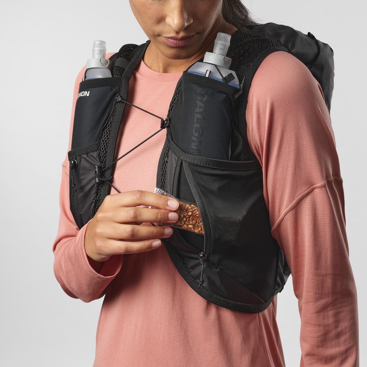 Salomon Active Skin 12 Set Running Vest Black / Metal - Image 4