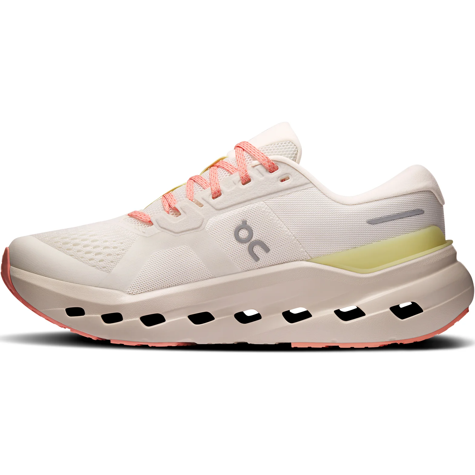 Women's Cloudrunner 3 Running Shoes Ivory / Dew - Image 2