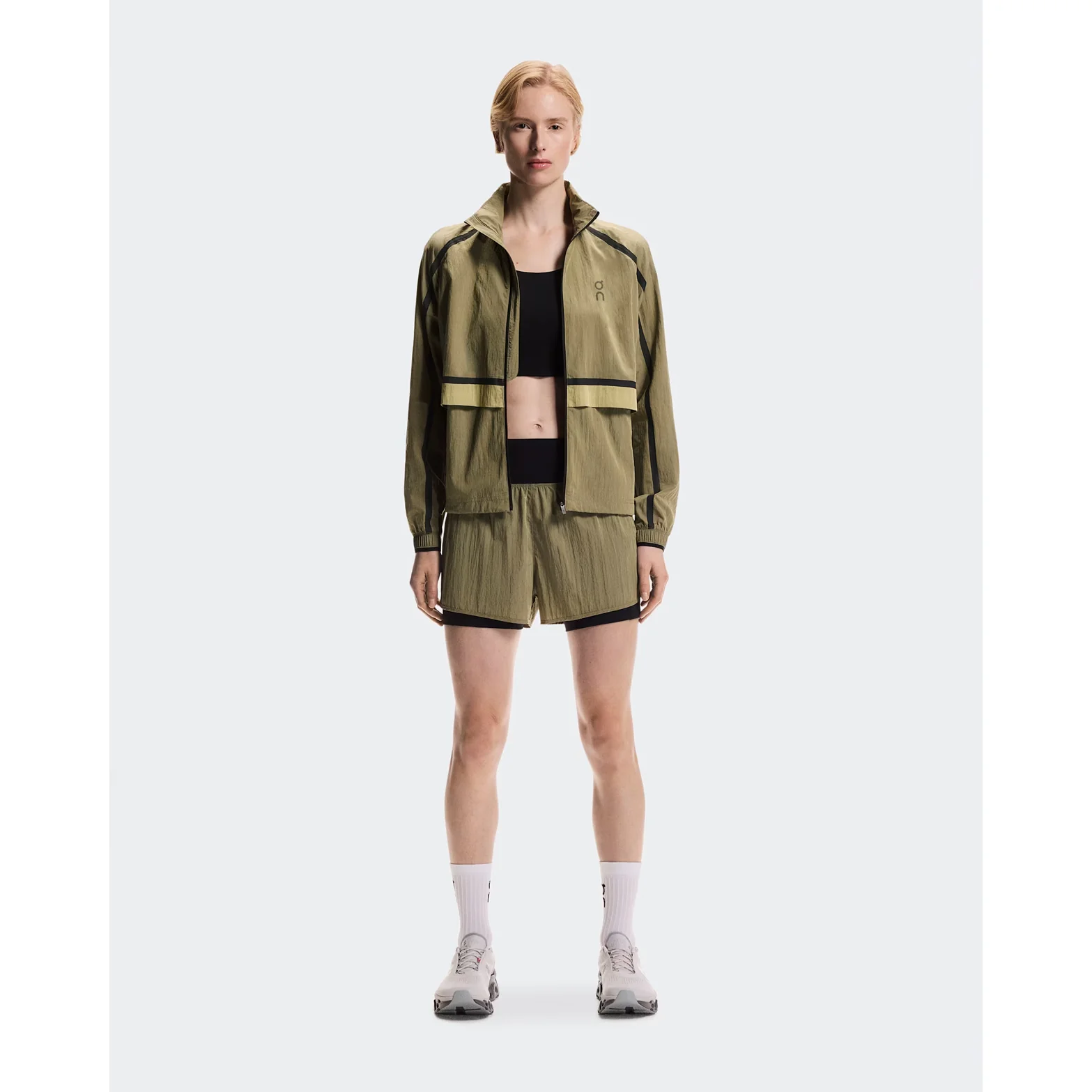 Women's Performance Volt Shorts Safari - Image 5