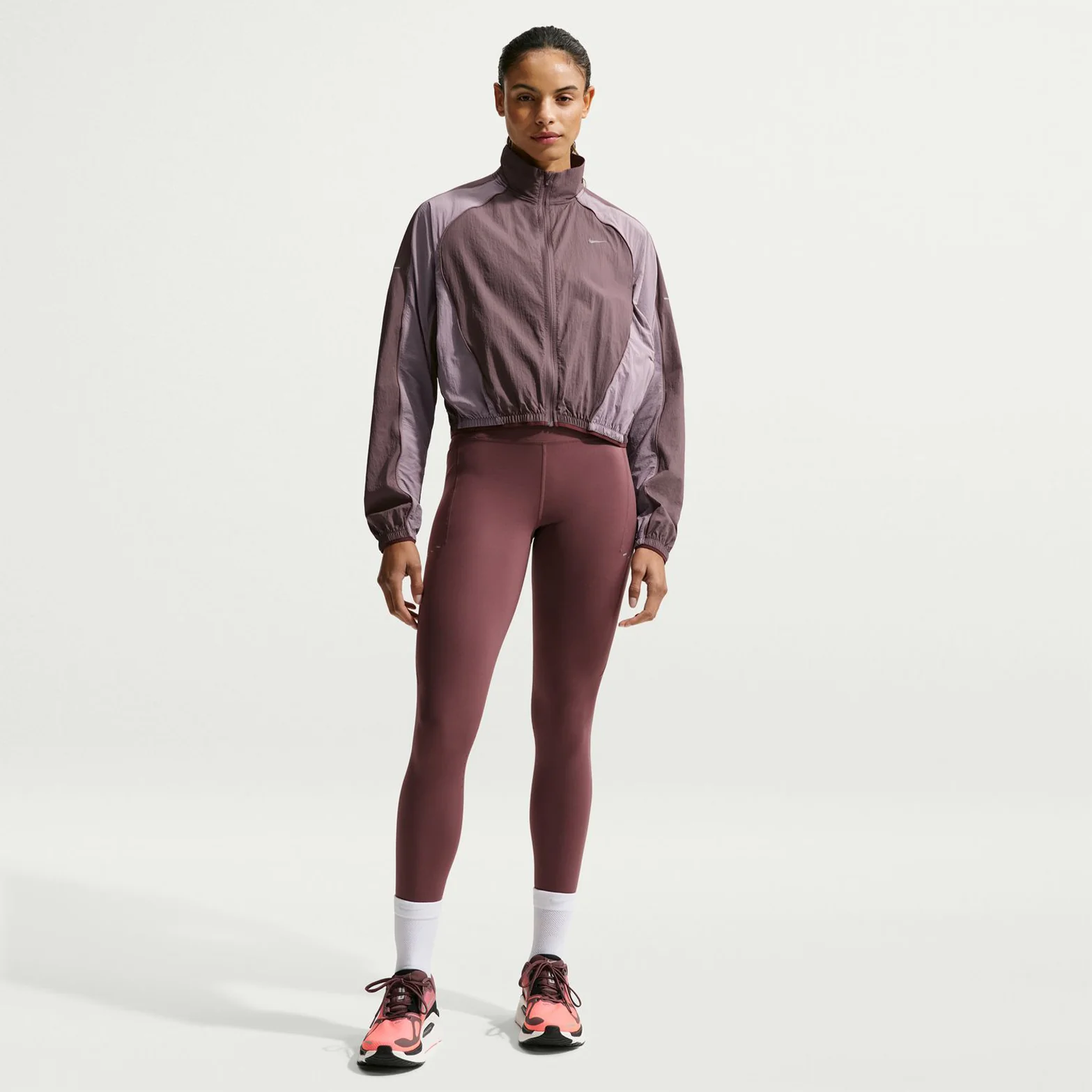 Women's Repel Running Jacket Tattoo / Light Violet Ore / Burgundy Crush - Image 4
