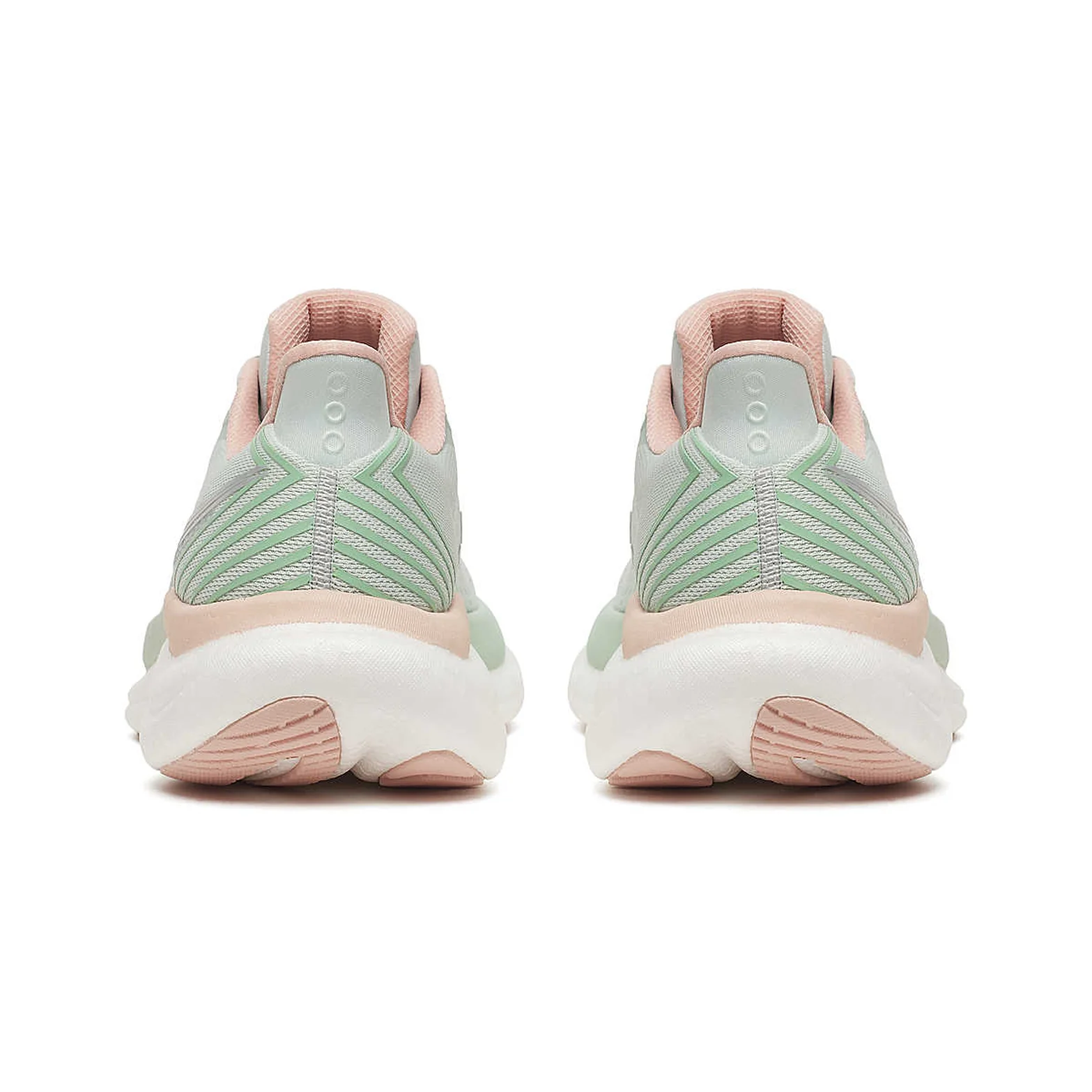 Women's Triumph 23 Running Shoes Mist / Cameo - Image 5